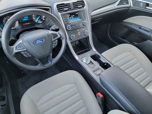 Certified 2018 Ford Fusion S image 38