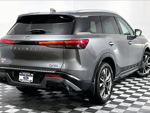 Used 2023 INFINITI QX60 Luxe w/ Vision Package AWD/4WD image 12