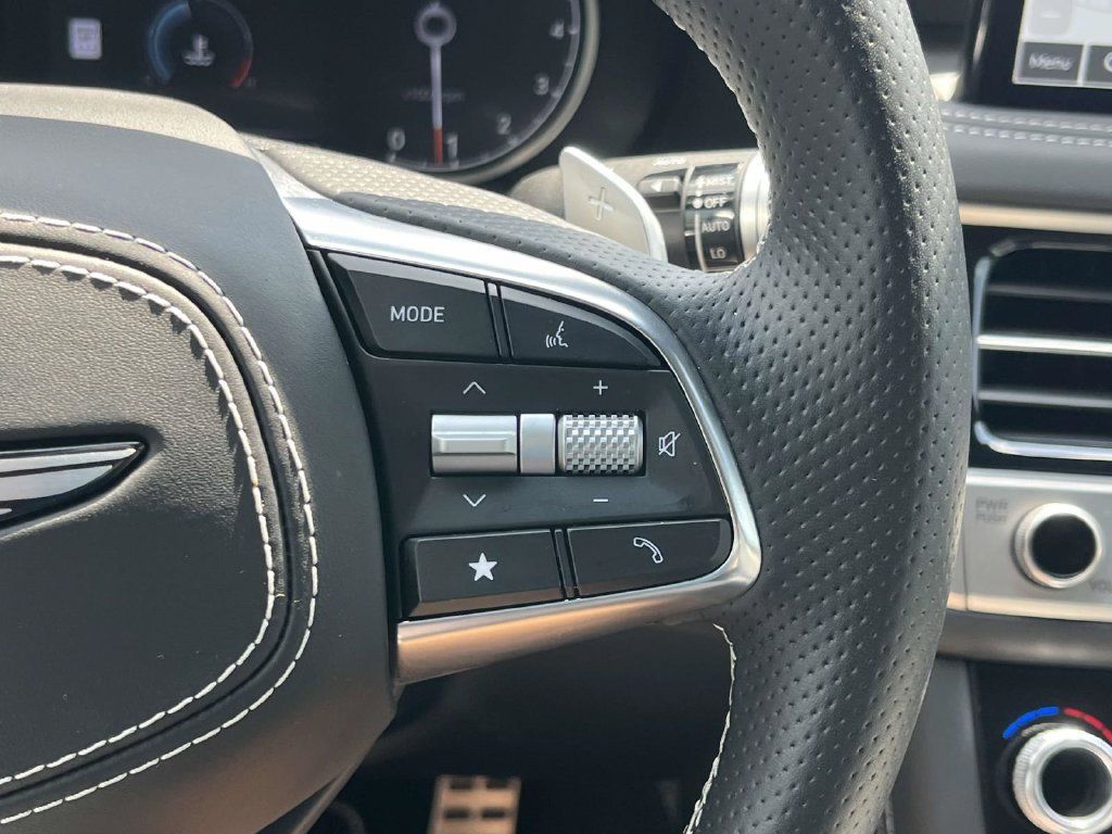 Used 2025 Genesis G70 3.3T Advanced w/ Sport Prestige Package RWD image 23