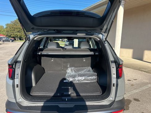 New 2026 Hyundai Tucson SE image 14