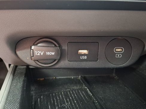 Certified 2024 Hyundai Elantra SEL w/ Convenience Package FWD image 28