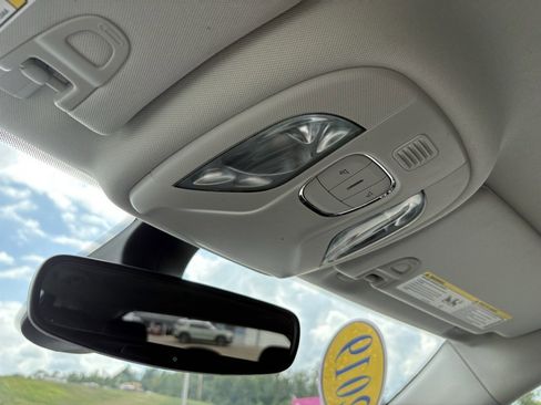 Used 2019 Jeep Compass Altitude image 37