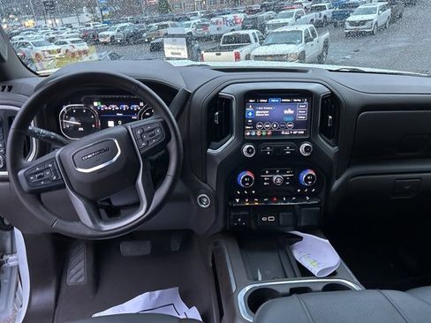 Used 2023 GMC Sierra 2500 Denali w/ Denali Ultimate Package image 24