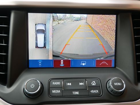 Used 2017 GMC Acadia Denali w/ Technology Package image 18