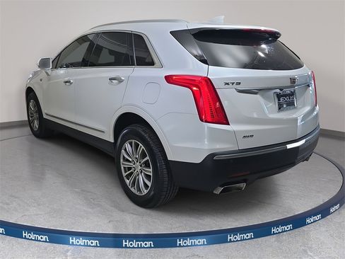 Used 2018 Cadillac XT5 Luxury image 8