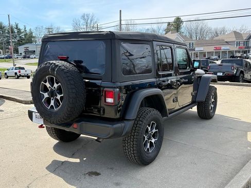 Used 2022 Jeep Wrangler Unlimited Rubicon w/ Cold Weather Group image 6