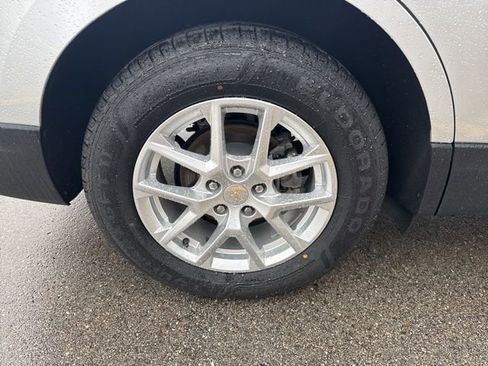 Used 2022 Chevrolet Equinox LT AWD/4WD image 26