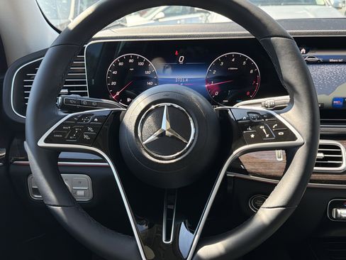 Used 2026 Mercedes-Benz GLE 350 4MATIC image 13