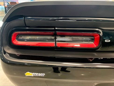 Used 2022 Dodge Challenger R/T Scat Pack RWD image 31
