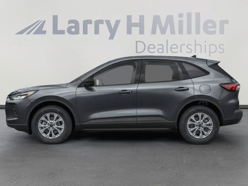 Used 2025 Ford Escape Active image 3