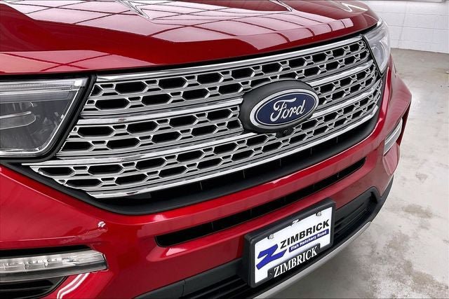 Used 2022 Ford Explorer Limited w/ Equipment Group 301A AWD/4WD image 30