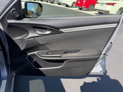Used 2018 Honda Civic EX-T image 28