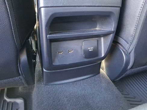 Used 2021 Ford Ranger Lariat w/ Equipment Group 501A High image 12