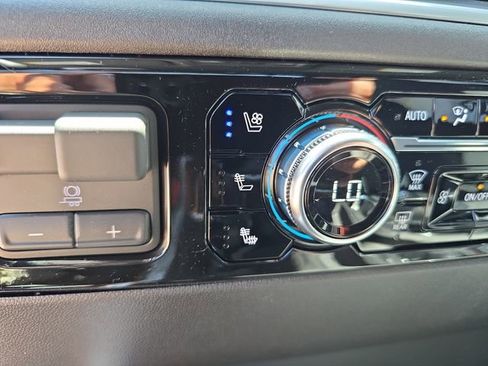 New 2026 GMC Sierra 1500 SLT w/ SLT Premium Package image 22