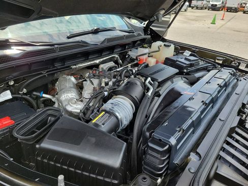 Used 2024 GMC Sierra 2500 Pro AWD/4WD image 33