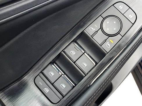 New 2026 Nissan Rogue SV w/ Cold Weather Package image 15