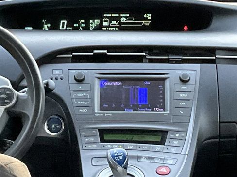 Used 2012 Toyota Prius Three image 14