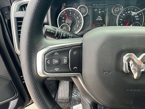 New 2026 RAM 1500 Express image 23