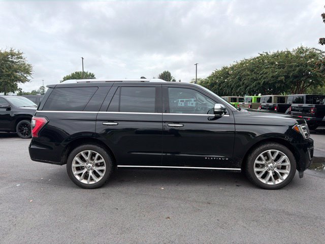 Used 2019 Ford Expedition Platinum AWD/4WD image 2