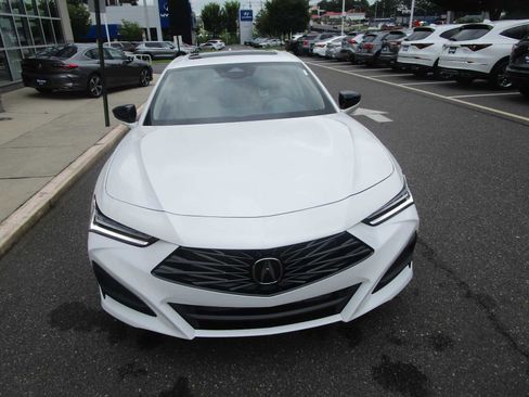 New 2025 Acura TLX w/ Technology Package image 3