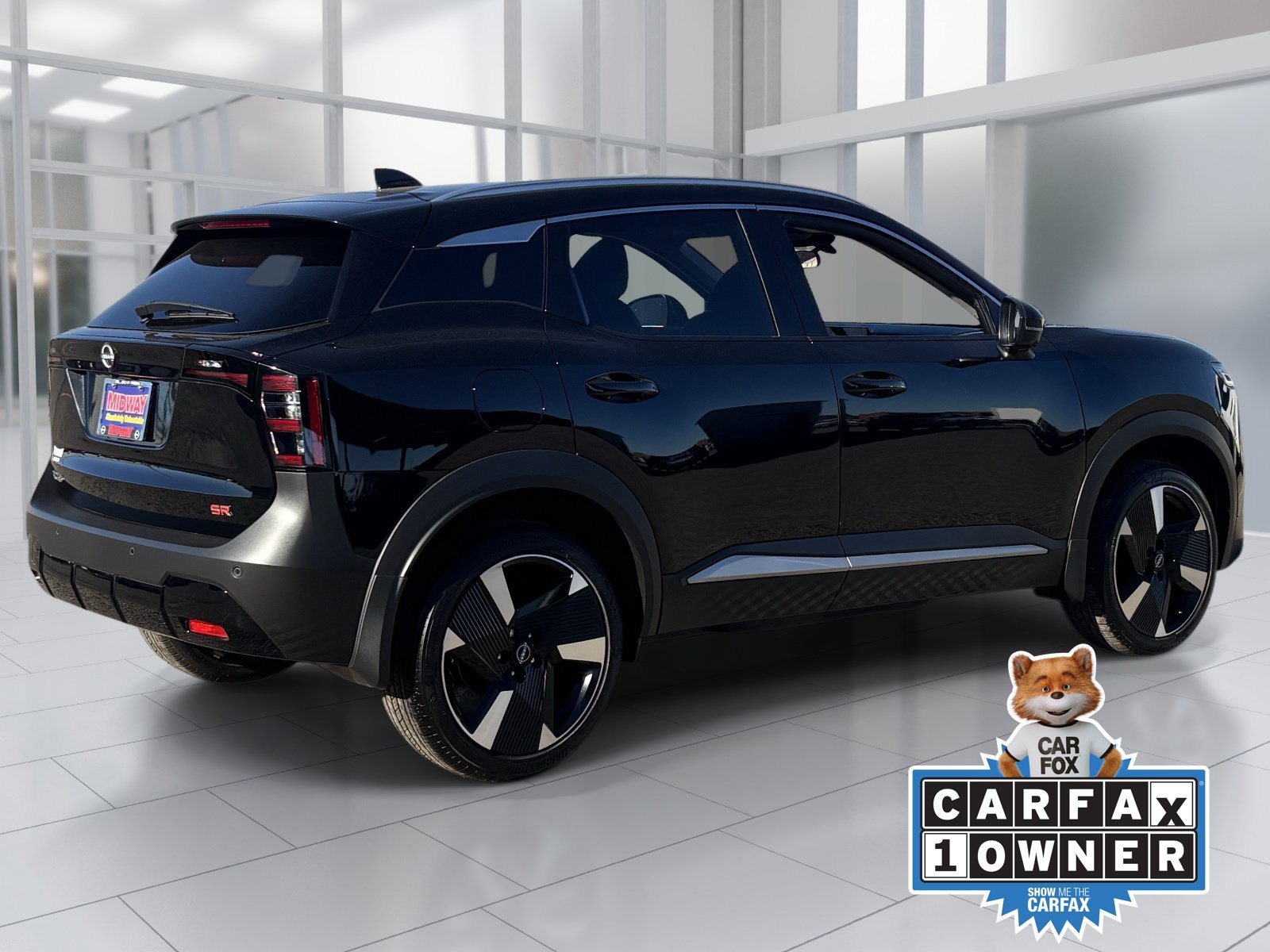 Used 2026 Nissan Kicks SR w/ Cold Weather Package FWD image 6