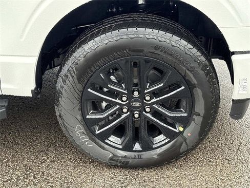 New 2025 Ford F150 Lariat w/ Equipment Group 502A High image 9