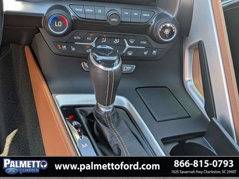Used 2019 Chevrolet Corvette Stingray Convertible w/ 2LT Preferred Equipment Group RWD image 17