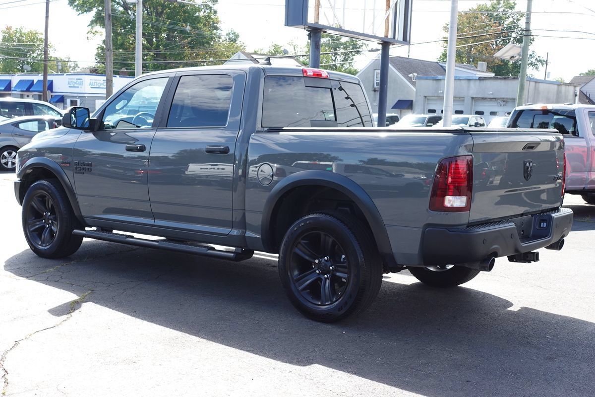 Used 2022 RAM 1500 Warlock w/ Ceramic Grey Warlock Package AWD/4WD image 2