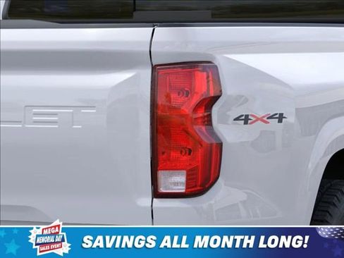 New 2026 Chevrolet Colorado W/T w/ WT Custom Package AWD/4WD image 11