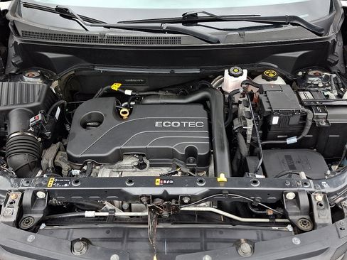 Used 2021 Chevrolet Equinox LS image 27