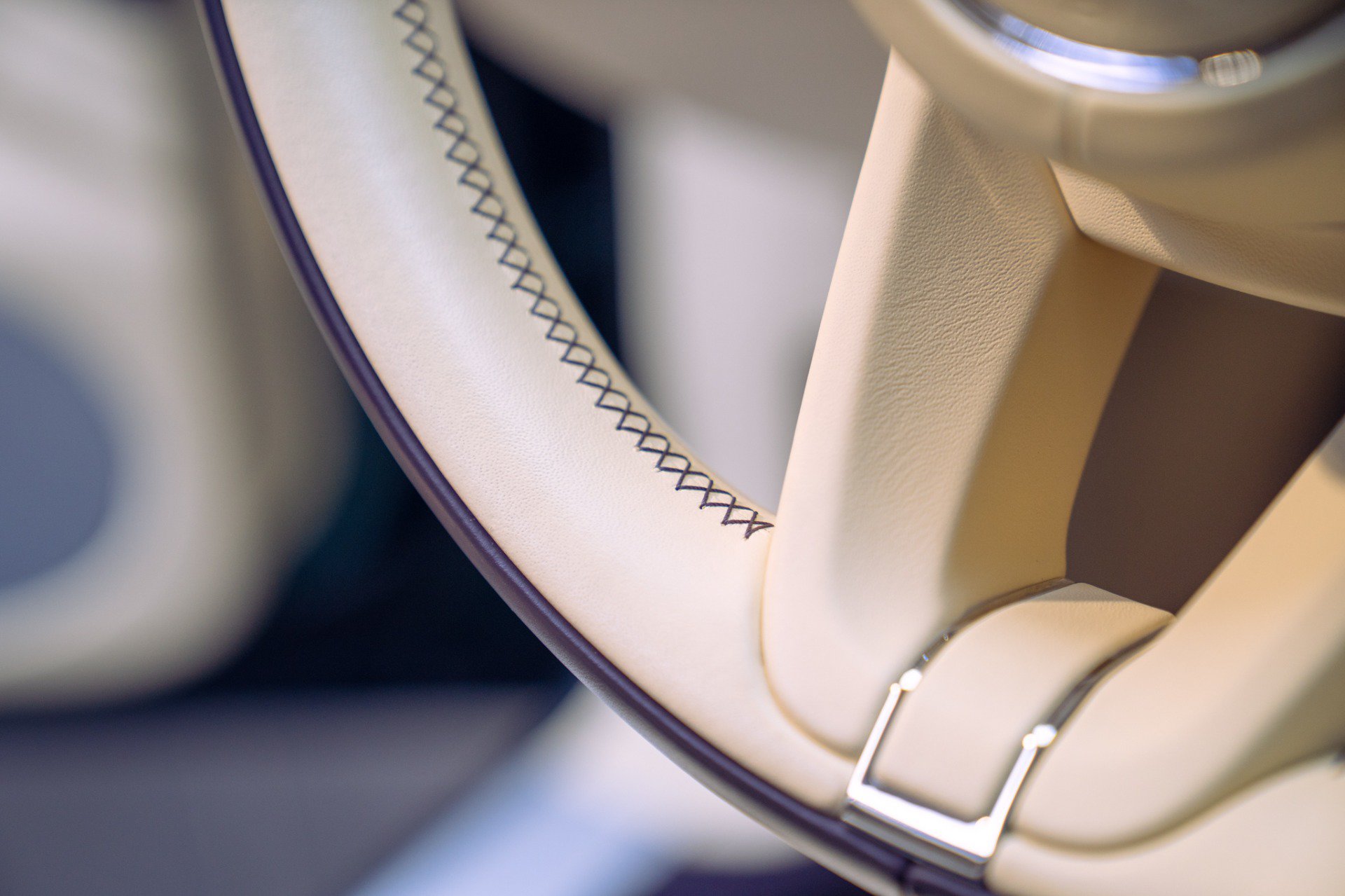 Used 2022 Bentley Flying Spur V8 AWD/4WD image 31