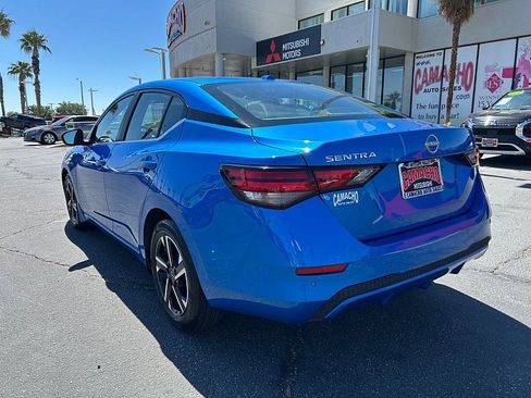 Used 2025 Nissan Sentra SV FWD image 3