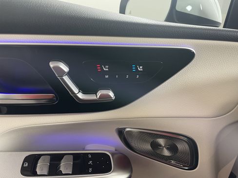 New 2026 Mercedes-Benz GLC 300 image 21