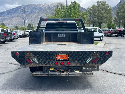 Used 2021 GMC Sierra 3500 4x4 Crew Cab w/ Convenience Package image 12