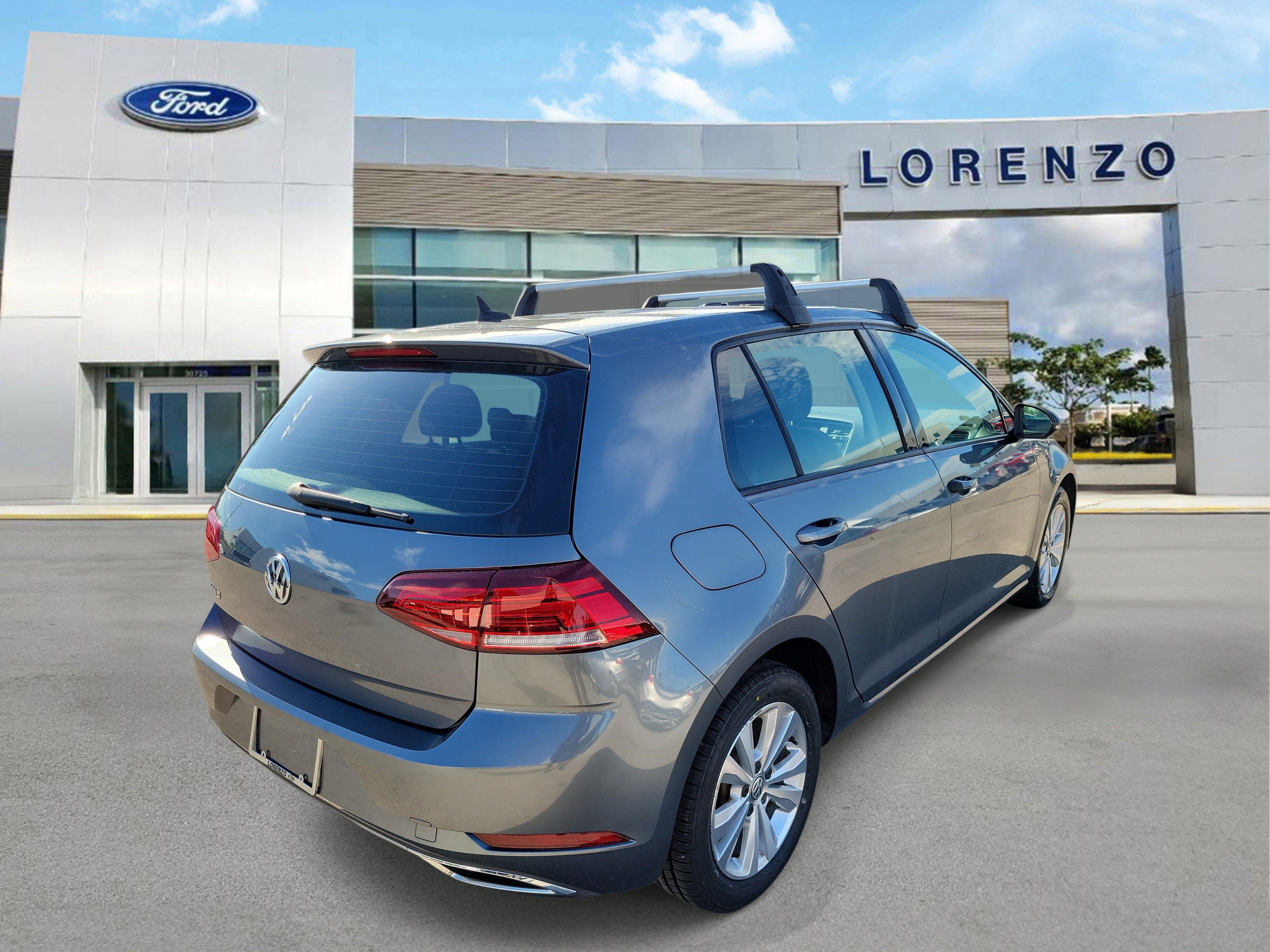 Used 2020 Volkswagen Golf 4-Door FWD image 4