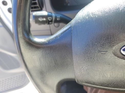 Used 2006 Ford F250 XL image 14