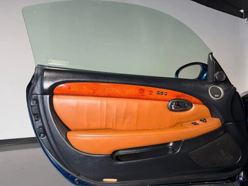 Used 2004 Lexus SC 430 Convertible RWD image 33