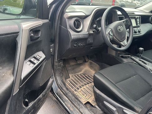 Used 2018 Toyota RAV4 LE w/ All Weather Liner Package AWD/4WD image 14