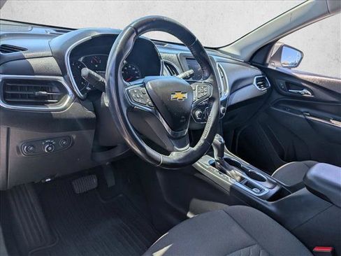 Used 2020 Chevrolet Equinox LT FWD image 9