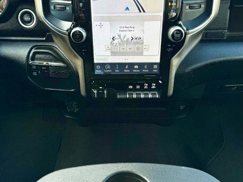 Used 2024 RAM 2500 Laramie w/ Safety Group image 27