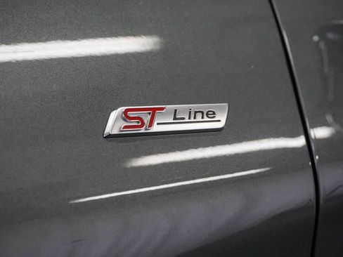 Used 2026 Ford Explorer ST-Line AWD/4WD image 5