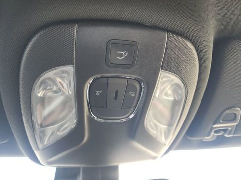 New 2026 Jeep Compass Latitude AWD/4WD image 9