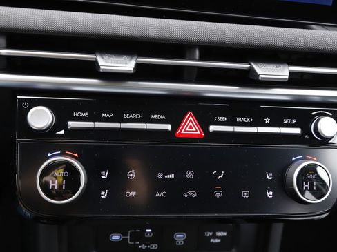 New 2026 Hyundai Tucson Limited image 27