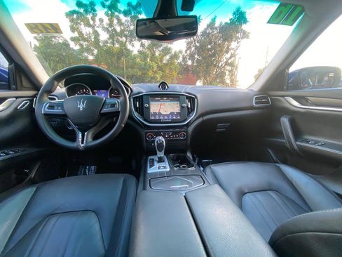 Used 2016 Maserati Ghibli image 21