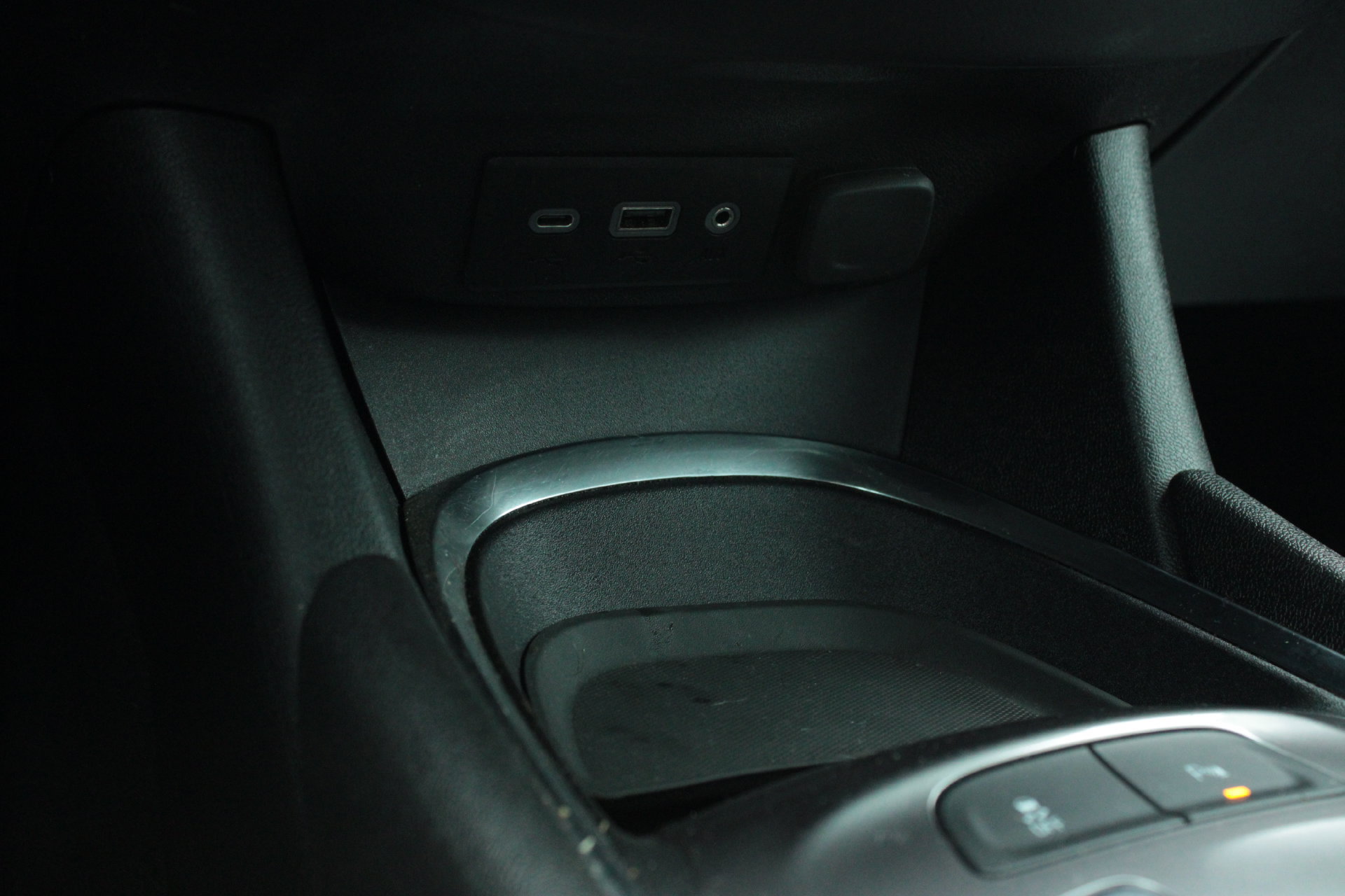 Used 2021 Chevrolet Malibu LS FWD image 40