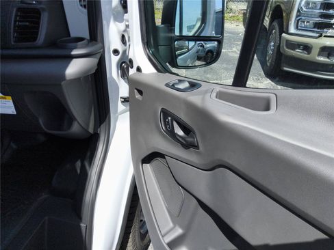 New 2026 Ford Transit 150 Low Roof w/ Load Area Protection Package RWD image 18