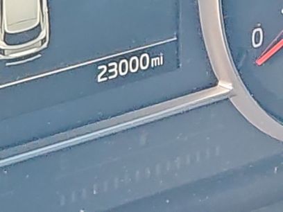 Used 2022 Kia Sorento S w/ Panoramic Sunroof Package