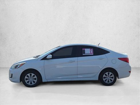 Used 2016 Hyundai Accent SE FWD image 9