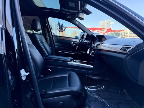 Used 2014 Mercedes-Benz E 350 4MATIC Sedan image 35