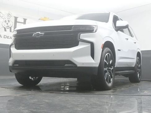 Used 2023 Chevrolet Tahoe RST w/ Luxury Package AWD/4WD image 4